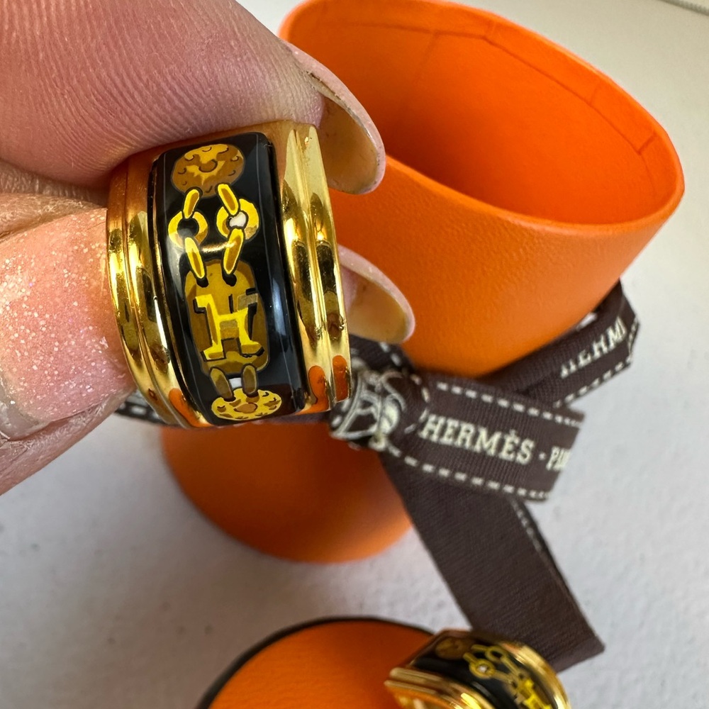 HERMES H CLOISONNÉ MOSIAC CLIP ON EARRINGS - Picture 5 of 7